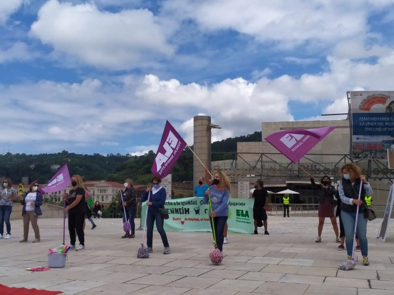 Suelta la olla: Continúa la huelga en el Guggenheim