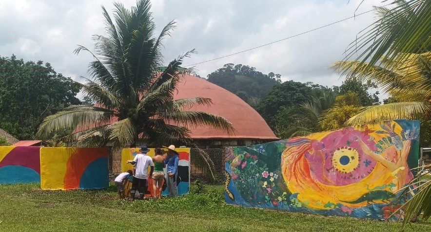 Mar de fueguitos: San José de Apartadó, comunidad de paz