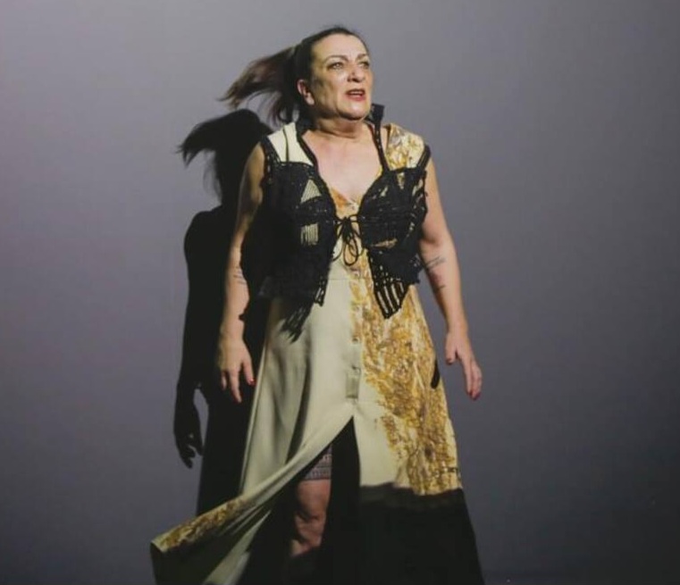 Web Side Stories: Del silencio a la escena: la voz de Paca Velardiez