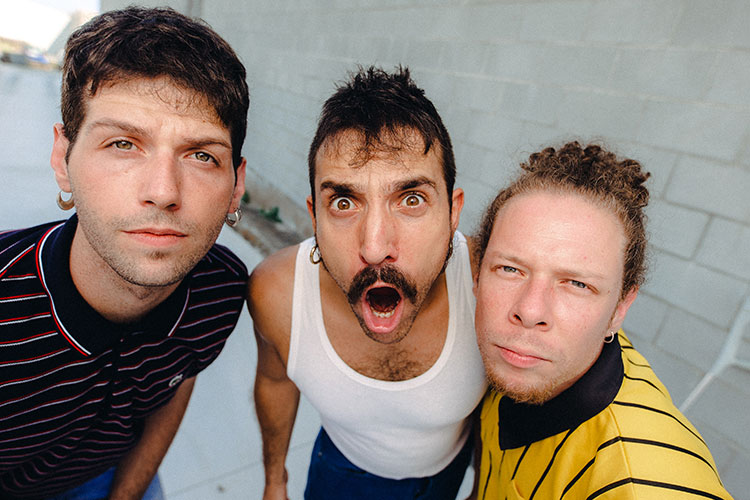 La mirada negra: Entrevista  con  Gilipojazz