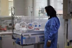 Cubainformación: Dramático  impacto  del  bloqueo  de  EE.  UU.  en  la  salud  pública  de  Cuba:  informe  muestra  muerte  de  menores