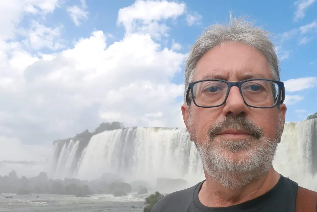 Mar de fueguitos: Chema Caballero, por los caminos de África