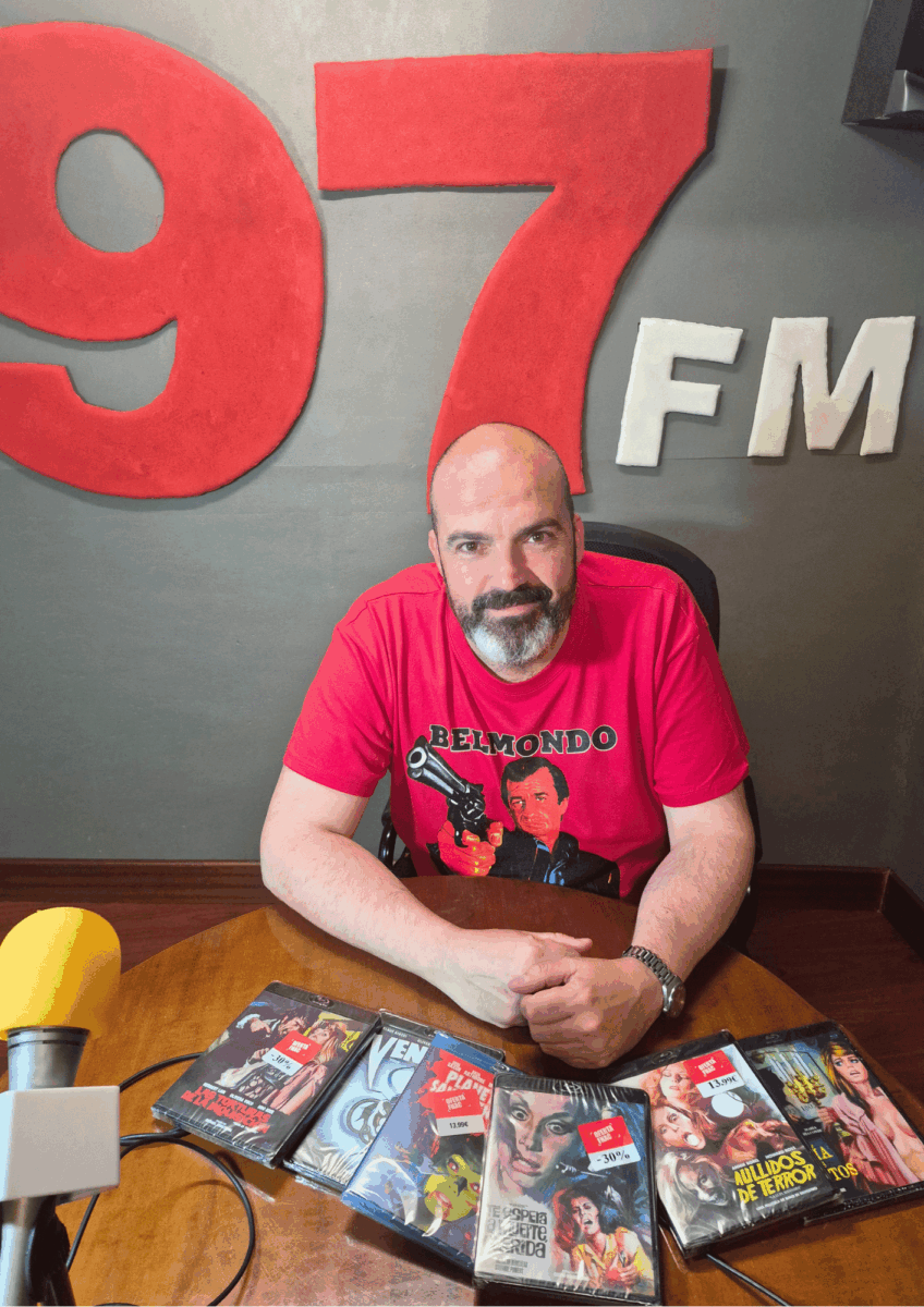 Web Side Stories: Conversaciones  ininterrumpidas,  con  Javier  Ikaz