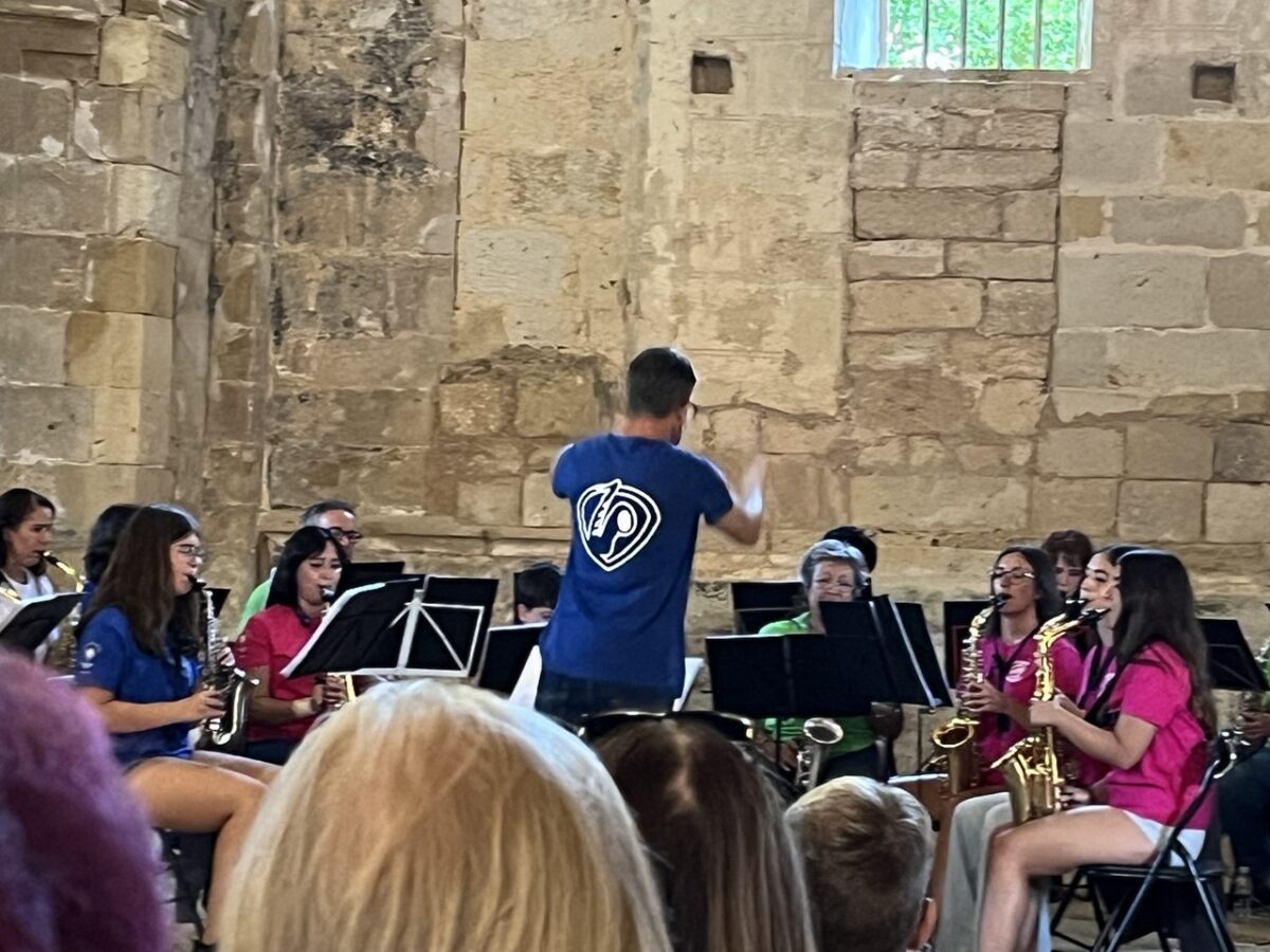 Arañas de Marte: spin  off  5:  Concierto  de  la  Orquesta  de  saxofones  de  Ibiza  en  Rioseco