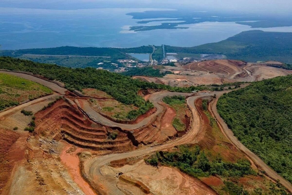 Mar de fueguitos: Guatemala,  secretos  mineros  criminales