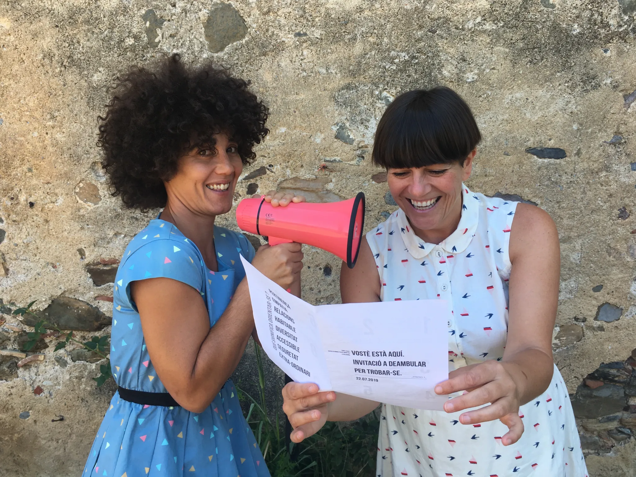 Web Side Stories: Queer,  rural  y  en  comunidad:  conversando  con  LO  RELACIONAL